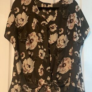 Floral Women's Top - Grayish Green and Cream